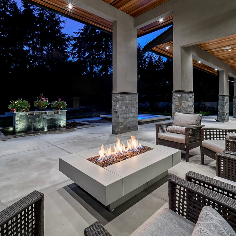 DreamCast Quadra 60 Gas Fire Pit Table 60in Concrete